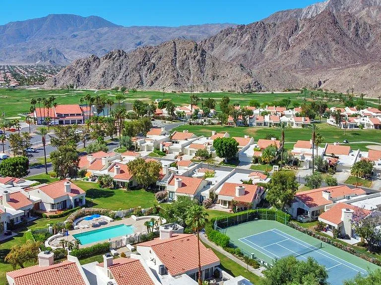 49274 Avenida Vista Bonita — Photo 47