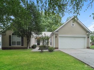 8718 Sam Dee Rd, Charlotte, NC 28215