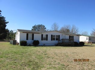 12626 Raleigh Rd, Benson, NC 27504