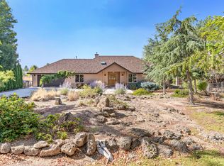 2432 SW Indian Ave, Redmond, OR 97756