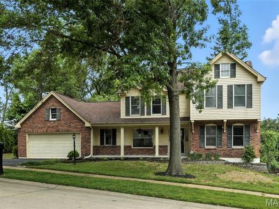 377 W Manor Dr, Chesterfield, MO, 63017