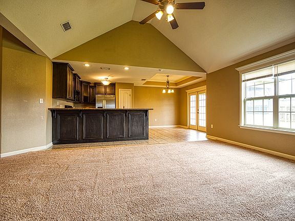 3rd image of 4687 Custer Dr