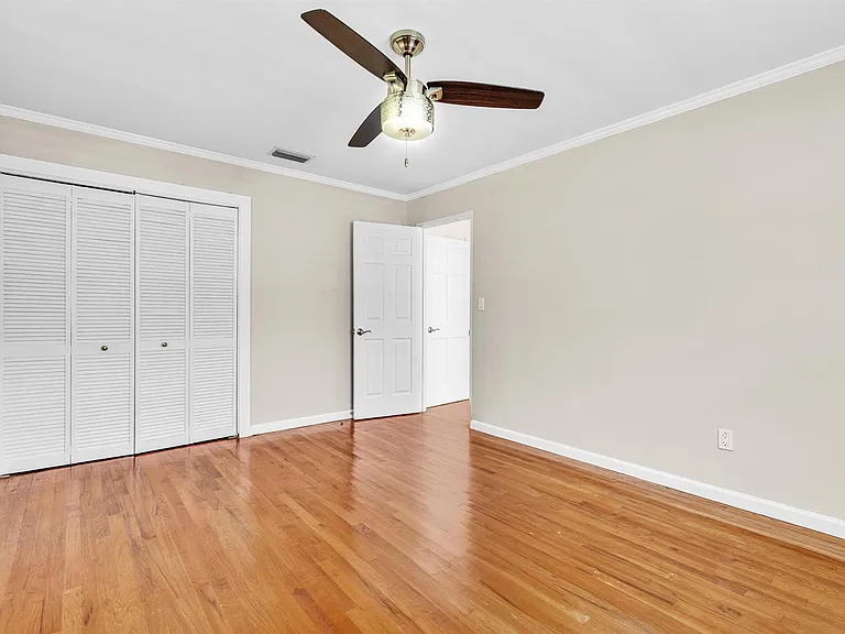 1527 Mayo St — Photo 35