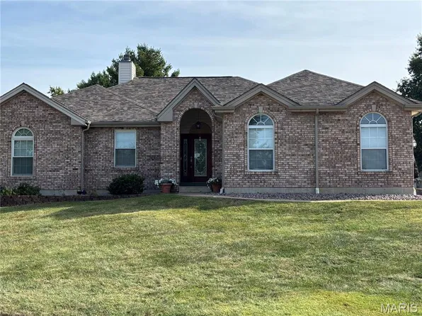 4012 Kim Kelly Dr, Saint Charles, MO 63304