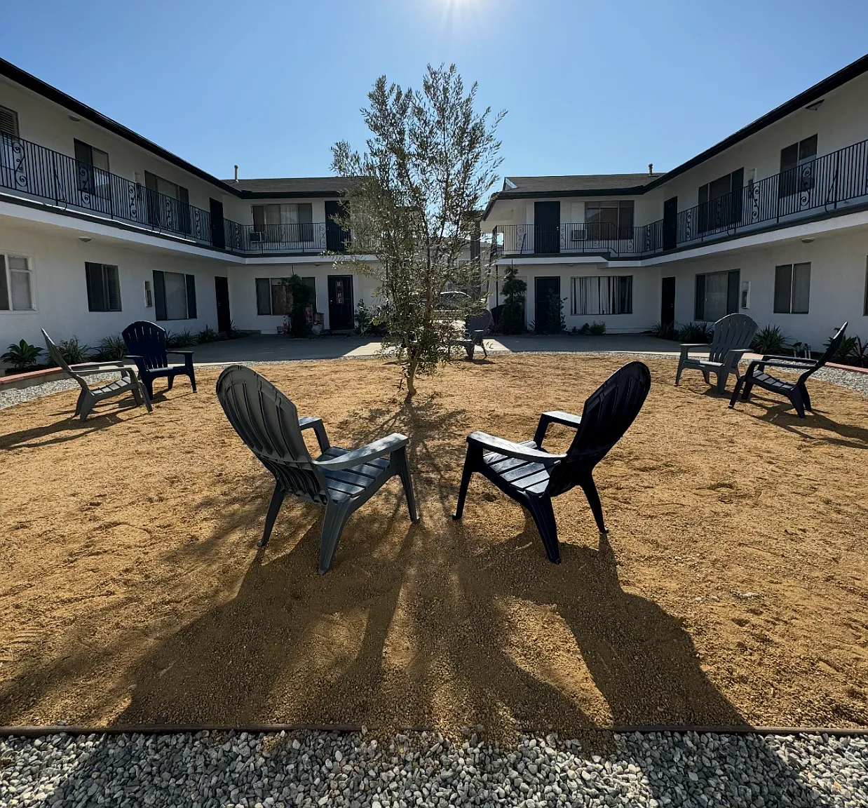 1 bed, 650 sqft, $2,100 — Photo 1
