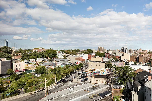 Rented by Voyeur Real Estate LLC | media 47