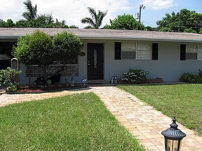 1st image of 941 NW 26th Ct