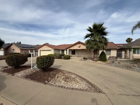 826 Michael Lynn Pl, Lindsay, CA 93247