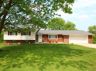 22887 Salt Fork Rd, Lawrenceburg, IN 47025