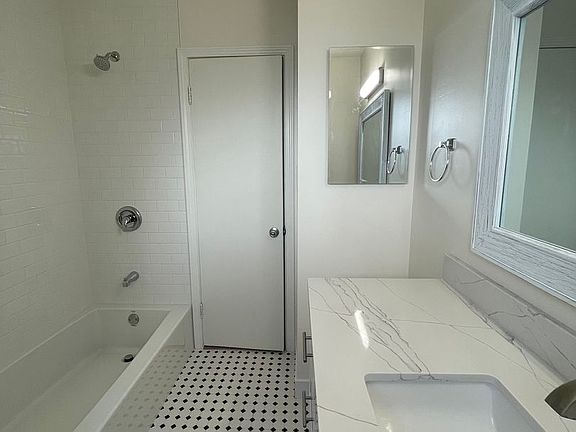 5th image of 3204 E 2nd St APT 3