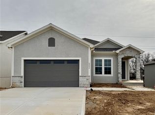 4845 NW Martin St, Riverside, MO 64150