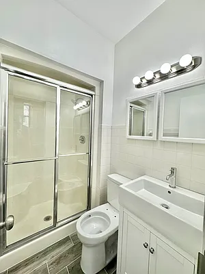 Rented by Waverly Realty Associates | media 7