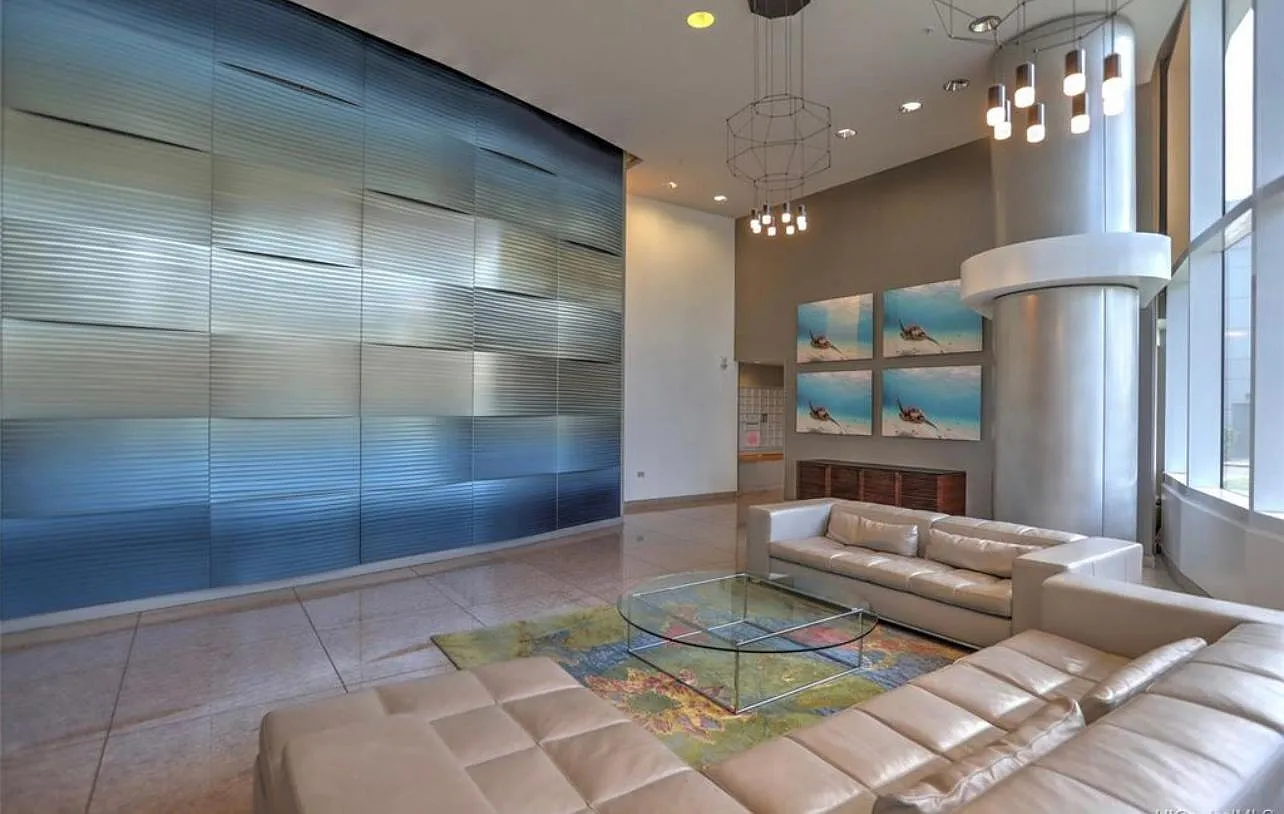 1288 Kapiolani Blvd — Photo 2