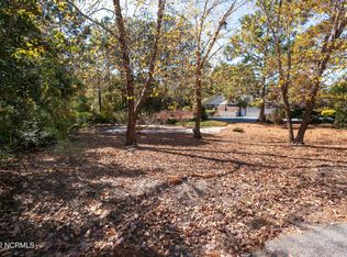 Riviera Dr, Pinehurst, NC 28374