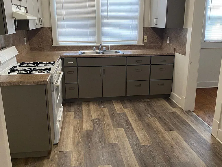 638 N Louisa Ave — Photo 5