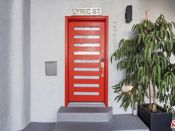 2251 Lyric Ave, Los Angeles, CA 90027