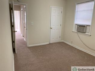 616 Mellon St SE APT 2, Washington, DC