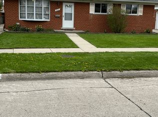 29241 Eiffel Ave, Warren, MI 48088