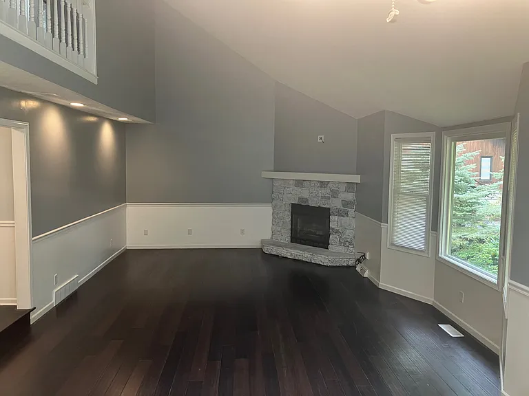 6188 1st Ave — Photo 5