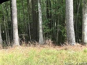 2nd image of 629 Chapel Neck Rd