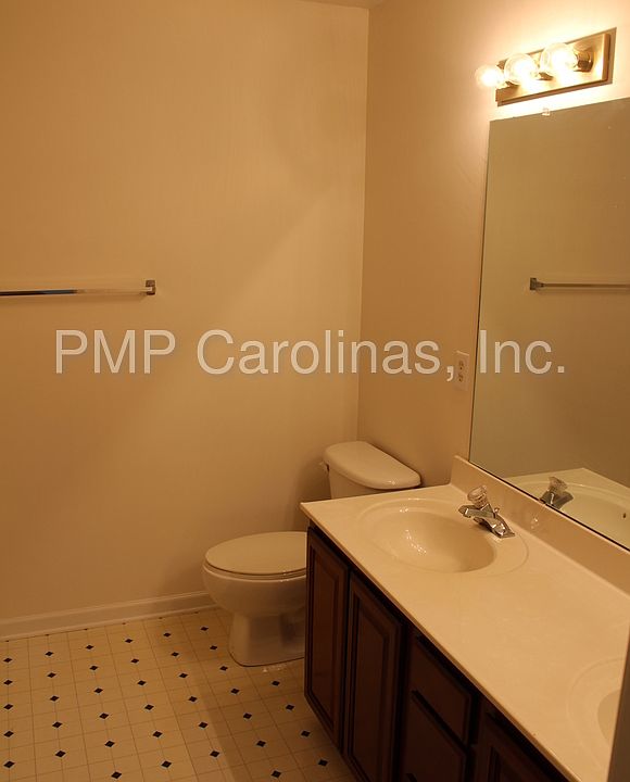 2nd image of 12367 Paperbark Cres