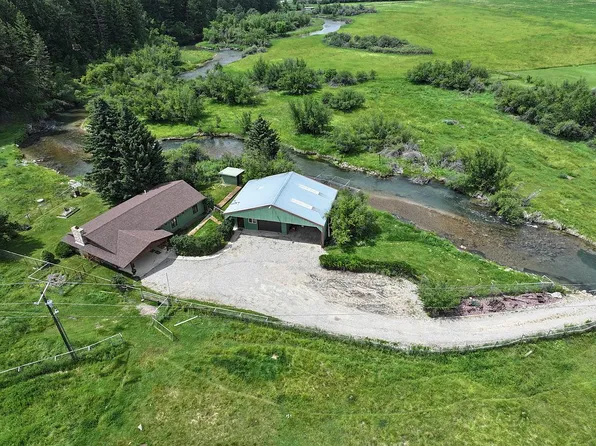 216 Swan Ln, Lewistown, MT 59457