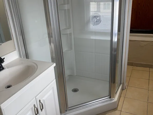3838 Germantown Pike APT 2, Collegeville, PA 19426