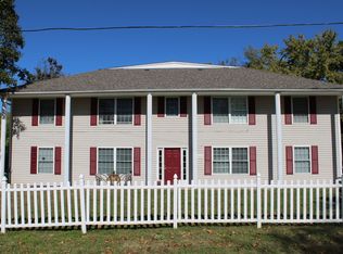 400 E Main St APT 4, Smithville, MO 64089