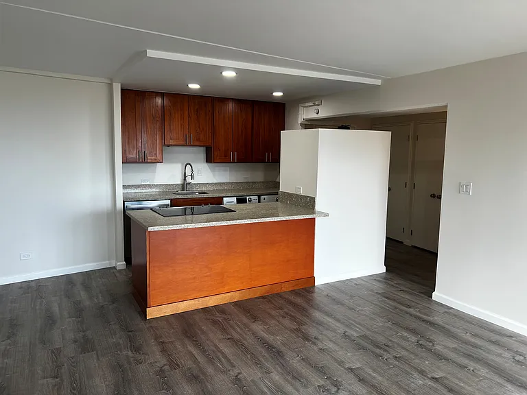 2333 Kapiolani Blvd #814 — Photo 7
