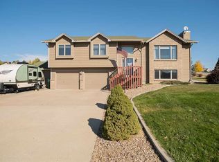 5520 Bitter Root Ct, Rapid City, SD 57702