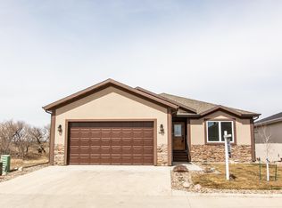 3834 Lillian Ct, Mandan, ND 58554