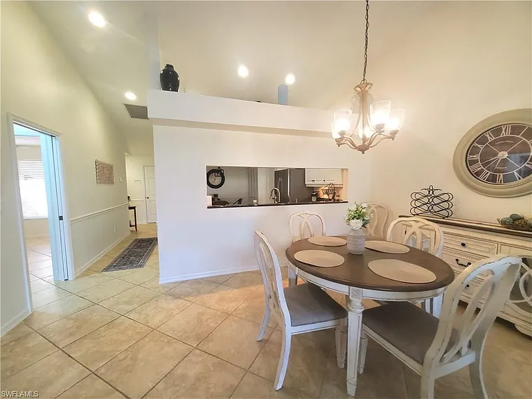992 Marblehead Dr — Photo 18