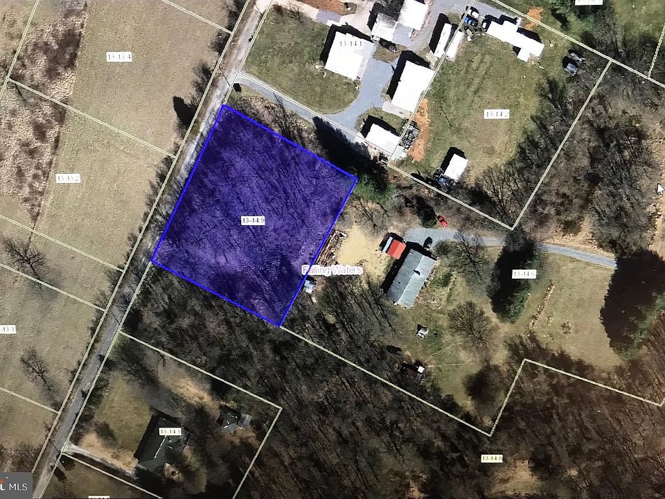 1st image of Elliott Dr