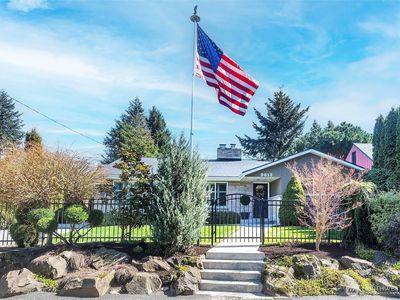 9612 15th Avenue NW, Seattle, WA, 98117
