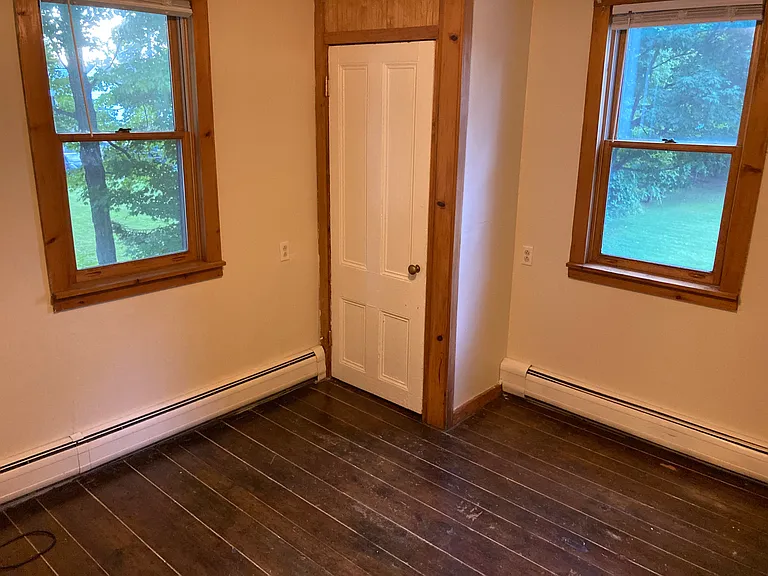 34 Maple St #B — Photo 7