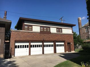5028 S Ellis Ave, Chicago, IL 60615