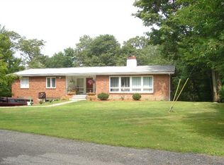 16 Woodland Terrace Ct, Kent Lakes, NY 10512