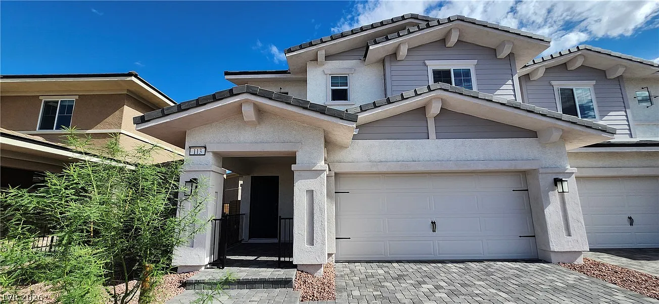 4 bed, 2.5 bath, 1705 sqft, $2,300 — Photo 1