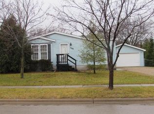 W7748 Railroad St, Shiocton, WI 54170