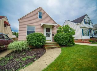 5511 Renwood Dr, Parma, OH 44129
