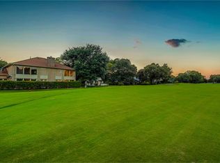 2607 Fairway Dr, Sugar Land, TX 77478