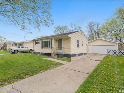 3624 Lynn St, Flint, MI, 48503
