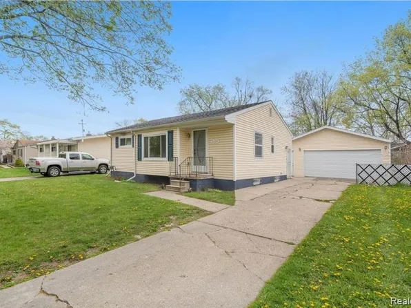 3624 Lynn St, Flint, MI 48503