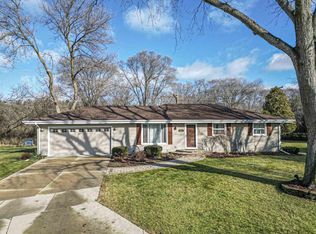 416 Colby Court, Janesville, WI 53546