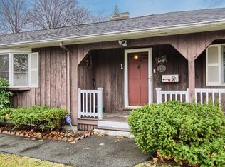 1 Mount Vernon Cir, Lawrence, MA 01843