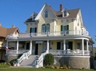 819 Beach Ave APT 3, Cape May, NJ 08204