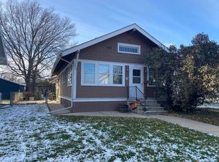 913 N Lincoln St, Aberdeen, SD 57401