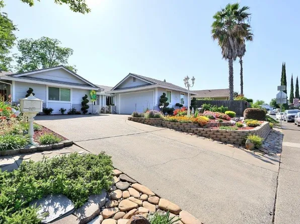 5821 Primrose Dr, Citrus Heights, CA 95610