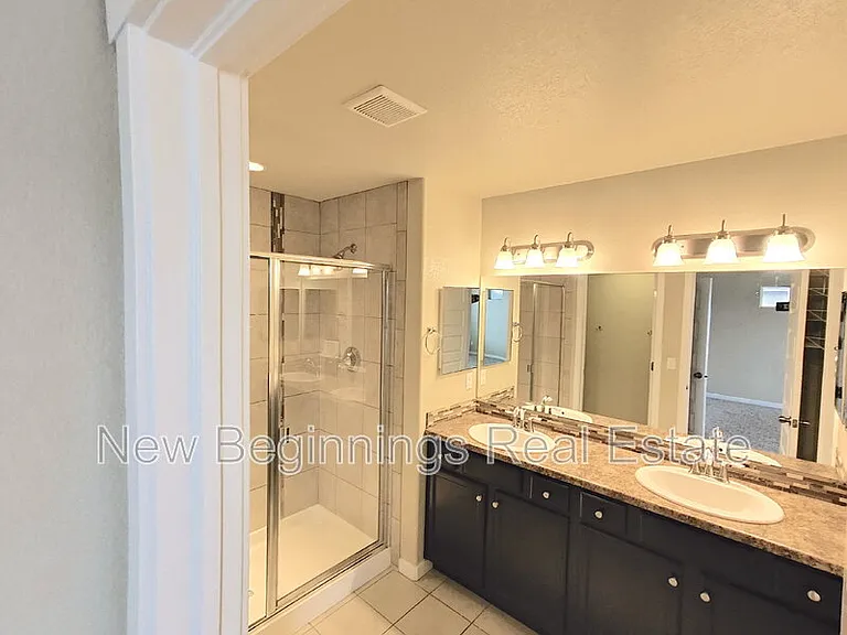 2562 Ellingwood Dr — Photo 17