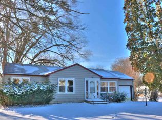 1608 N Eastman Rd, Edgerton, WI 53534